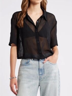 Abercrombie & Fitch Black Sheer Cropped Button-Down Shirt